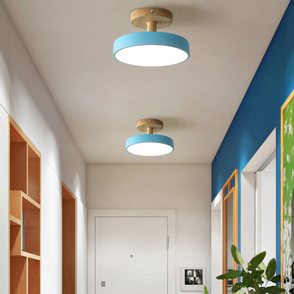 Scandinavian Wood & Metal LED Ceiling Light – view 18 | BROKLEN