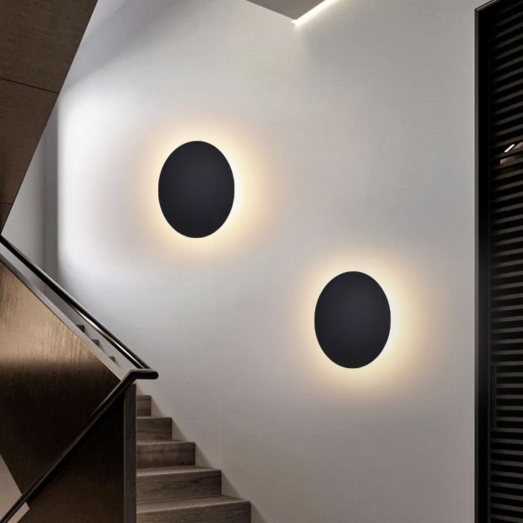 Minimalist Round Halo LED Wall Sconce – view 3 | BROKLEN