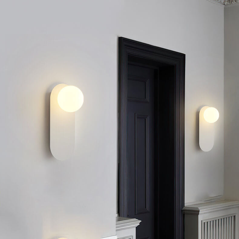 Minimalist Nordic Globe Wall Sconce with Oval Backplate – view 5 | BROKLEN
