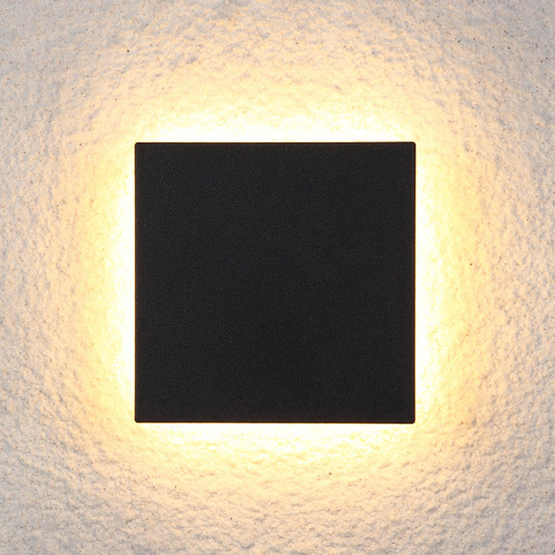 Minimalist LED Wall Sconce – view 10 | BROKLEN