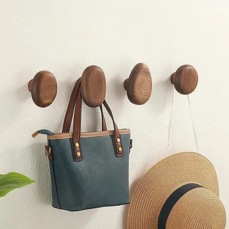 Round Wooden Wall Hooks Set – view 4 | BROKLEN