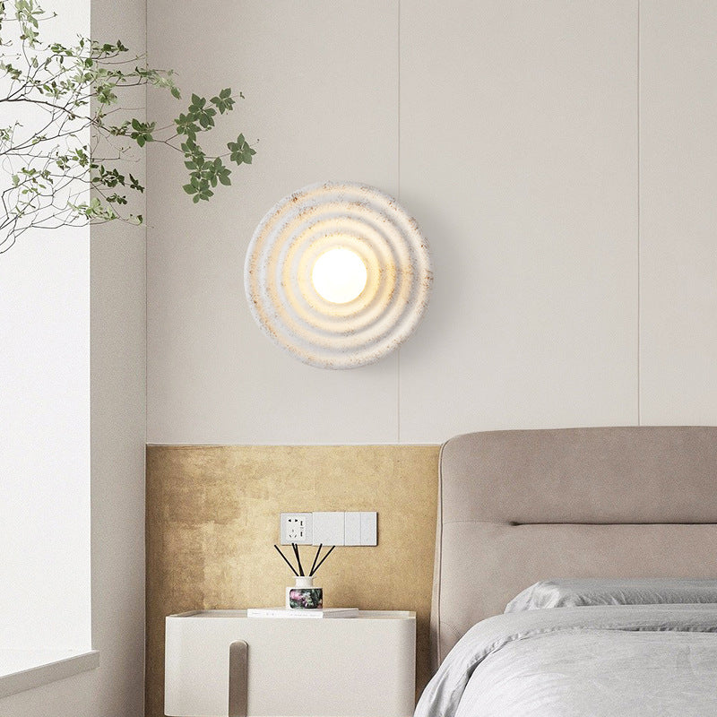 Wabi-Sabi Round Resin Wall Light – view 13 | BROKLEN