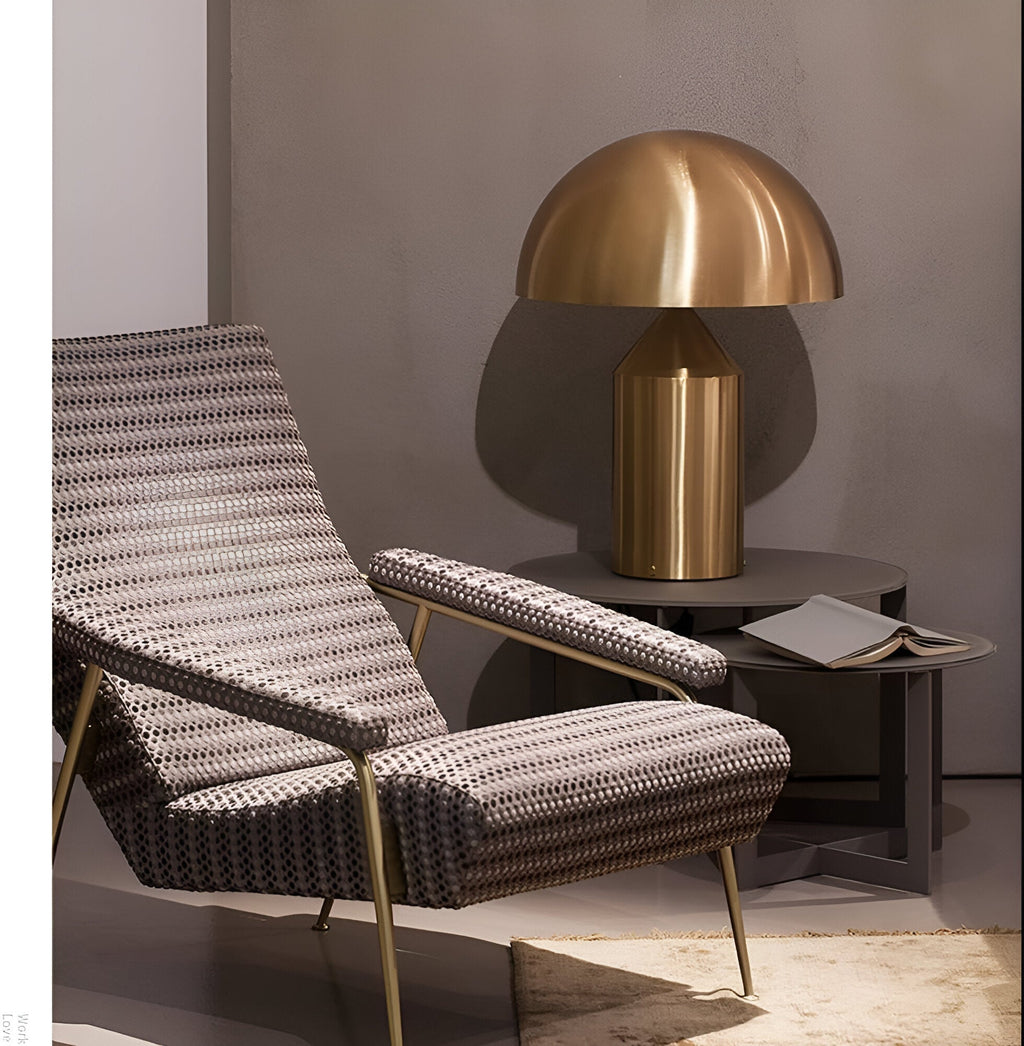 Nordic Sculptural Table Lamp – view 9 | BROKLEN