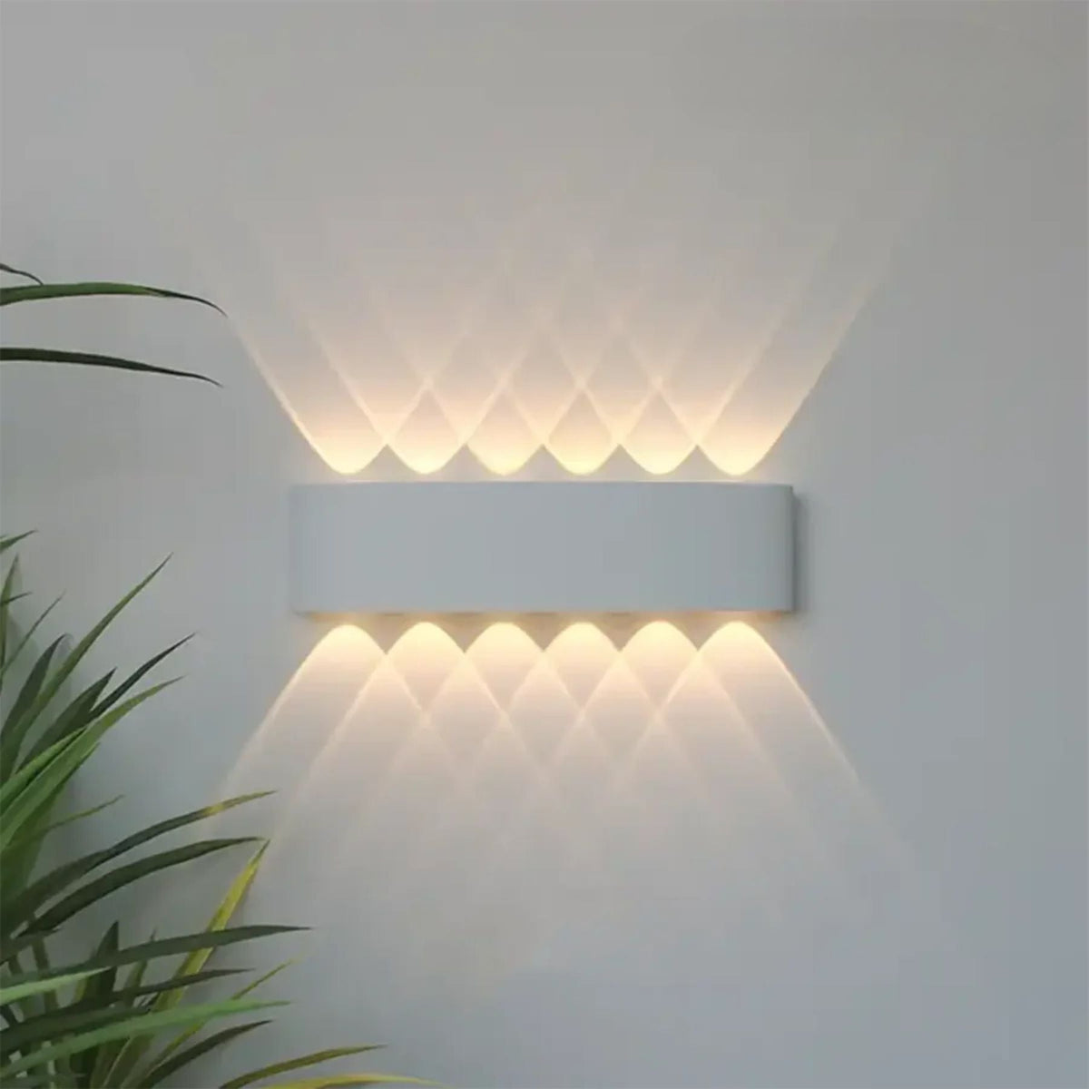 Geometric Up-Down LED Outdoor Wall Light – view 13 | BROKLEN