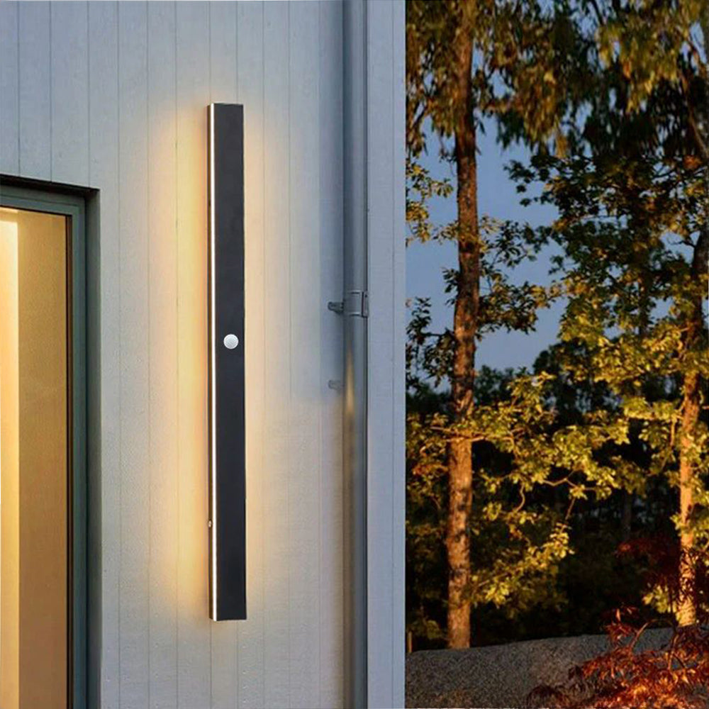 Architectural Vertical LED Wall Light – view 14 | BROKLEN