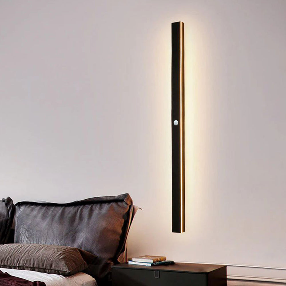 Architectural Vertical LED Wall Light – view 6 | BROKLEN