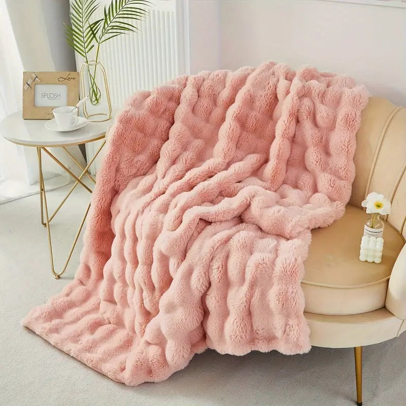 Long Pile Wavy Texture Throw Blanket – view 7 | BROKLEN