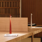 Minimalist Beam LED Table Lamp – view 18 | BROKLEN