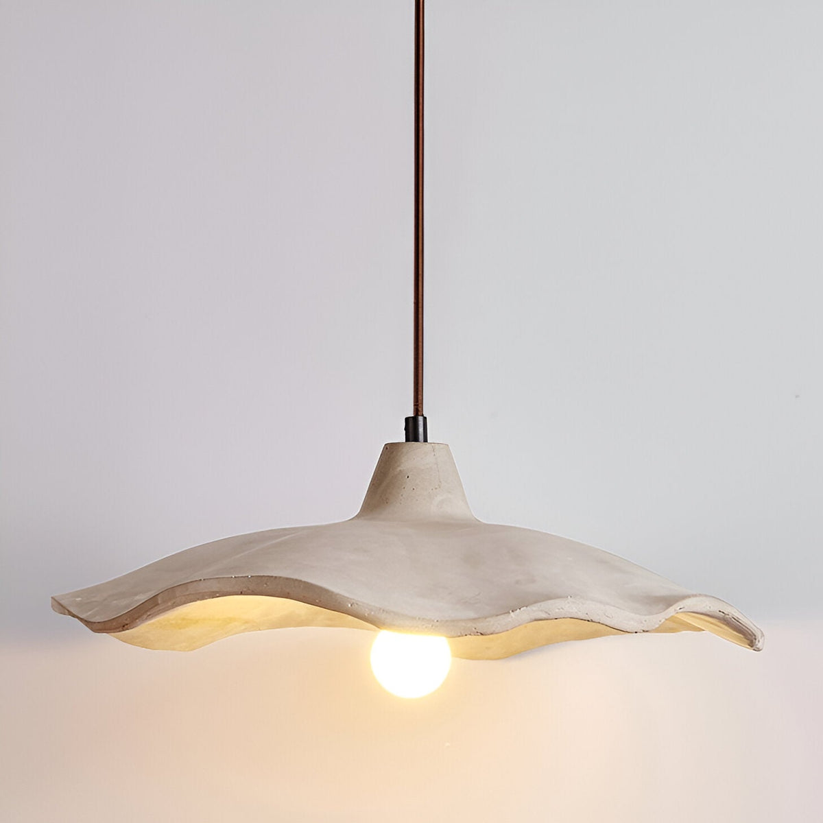 Flower-Shaped Cement Pendant Light – Wabi-Sabi – view 15 | BROKLEN