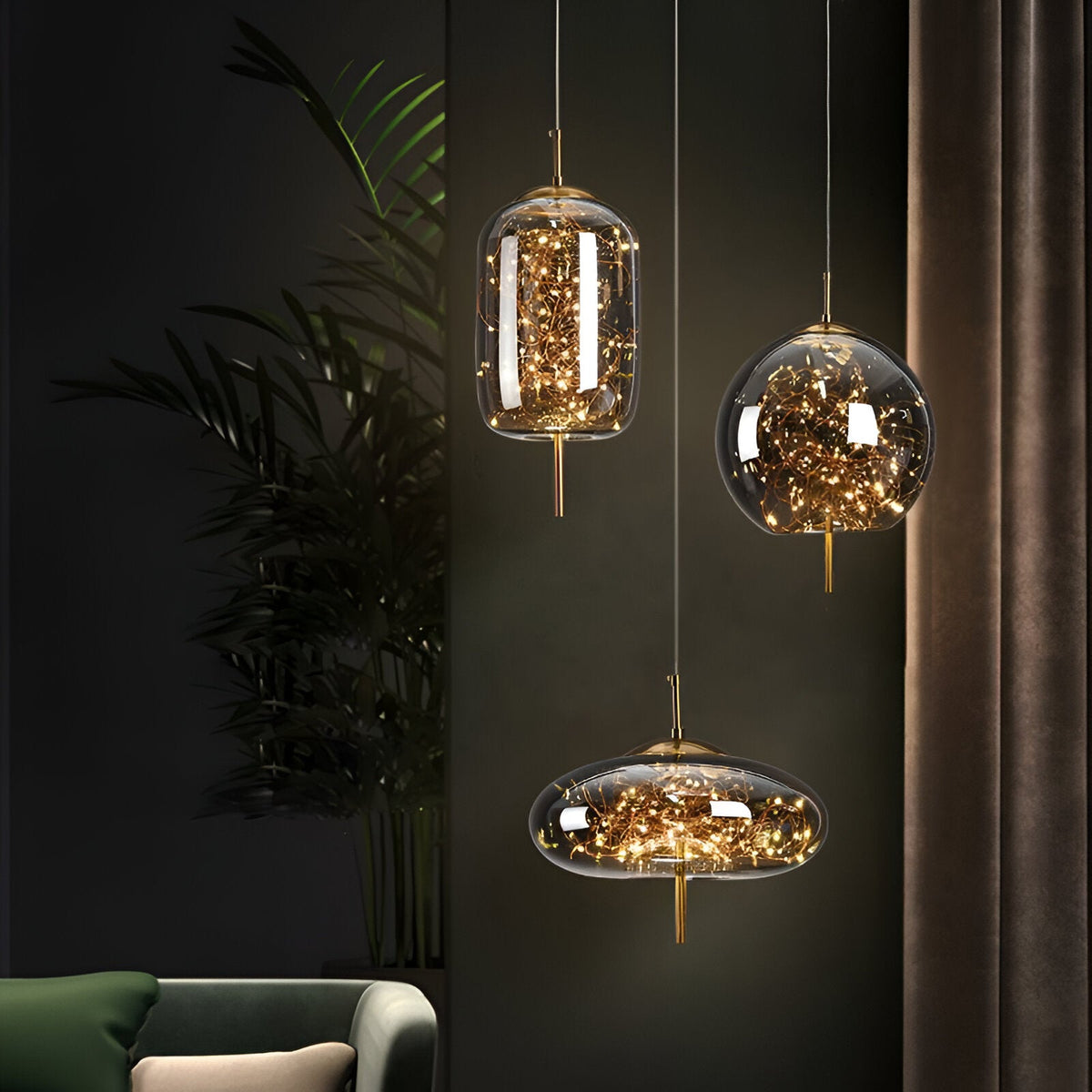 Sparkling Smoked Glass Pendant Light with Gold Details – view 3 | BROKLEN