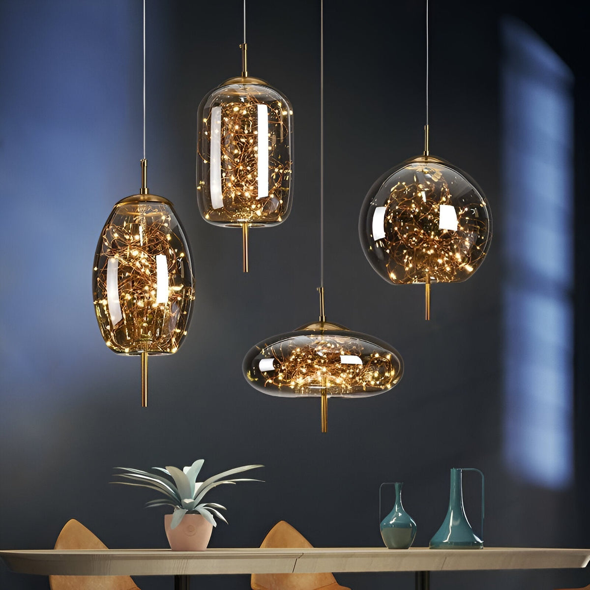 Sparkling Smoked Glass Pendant Light with Gold Details – view 2 | BROKLEN