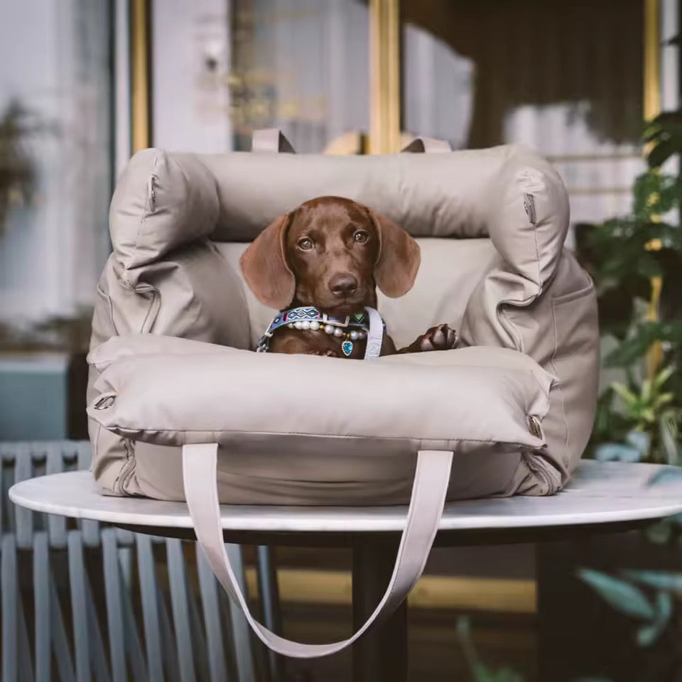 Plush Dog Car Seat with Safety Belt | Water-Repellent | 55x50x45cm | Lightweight & Portable | BROKLEN - view 9