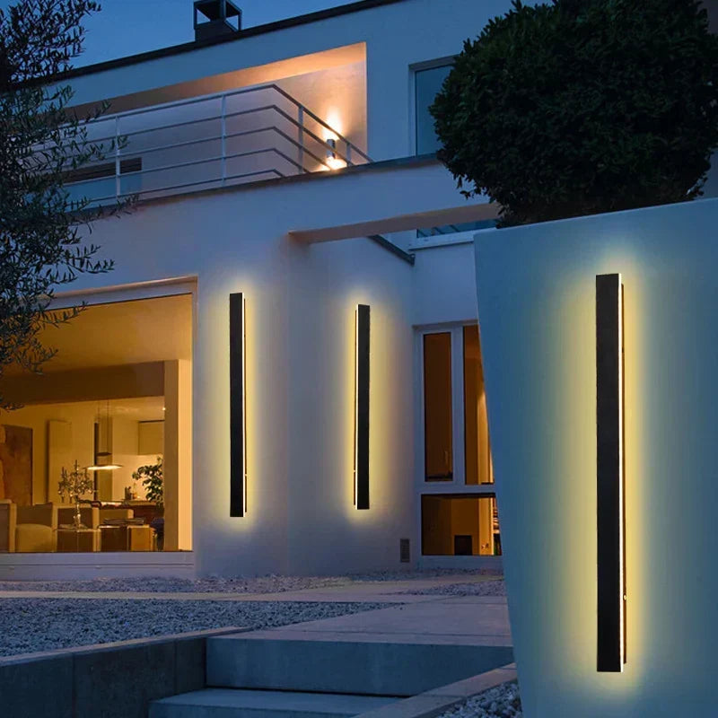 Modern Linear LED Outdoor Wall Light for Patio & Garden – view 4 | BROKLEN
