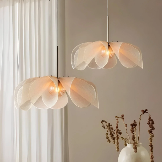 Nordic Flower Fabric Pendant Light – view 4 | BROKLEN