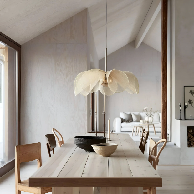 Nordic Flower Fabric Pendant Light – view 3 | BROKLEN
