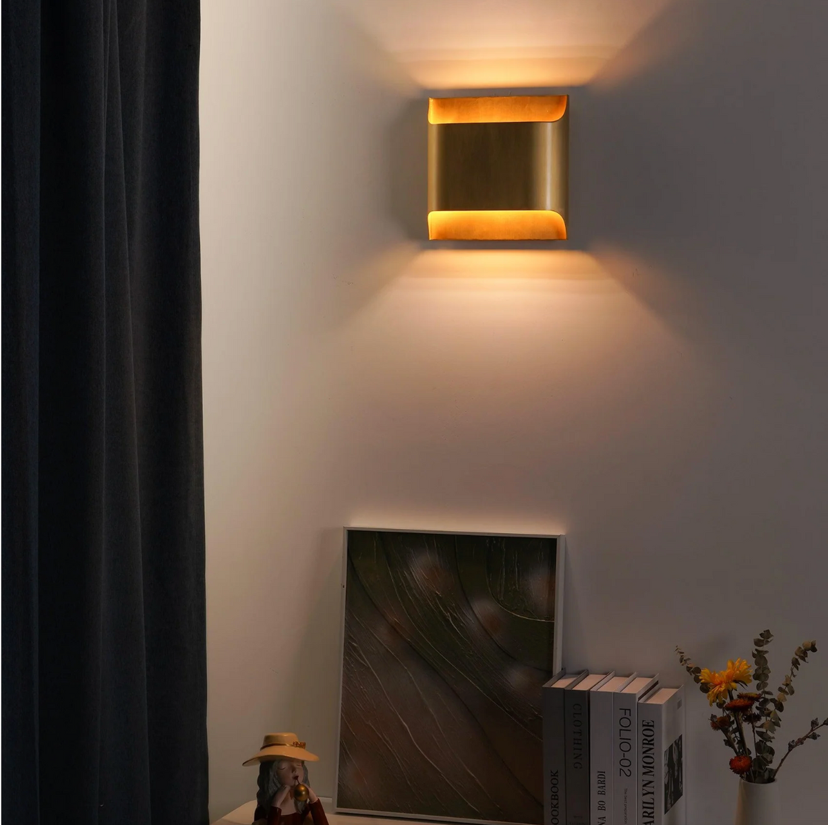 Up-Down LED Wall Lamp – view 2 | BROKLEN