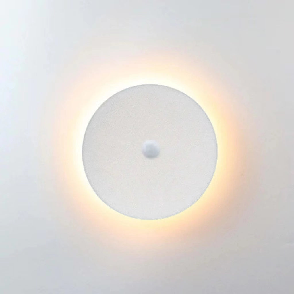 Minimalist LED Wall Sconce – view 15 | BROKLEN