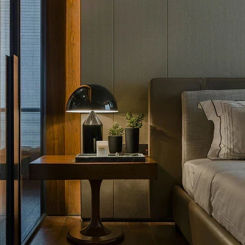 Nordic Sculptural Table Lamp – view 6 | BROKLEN