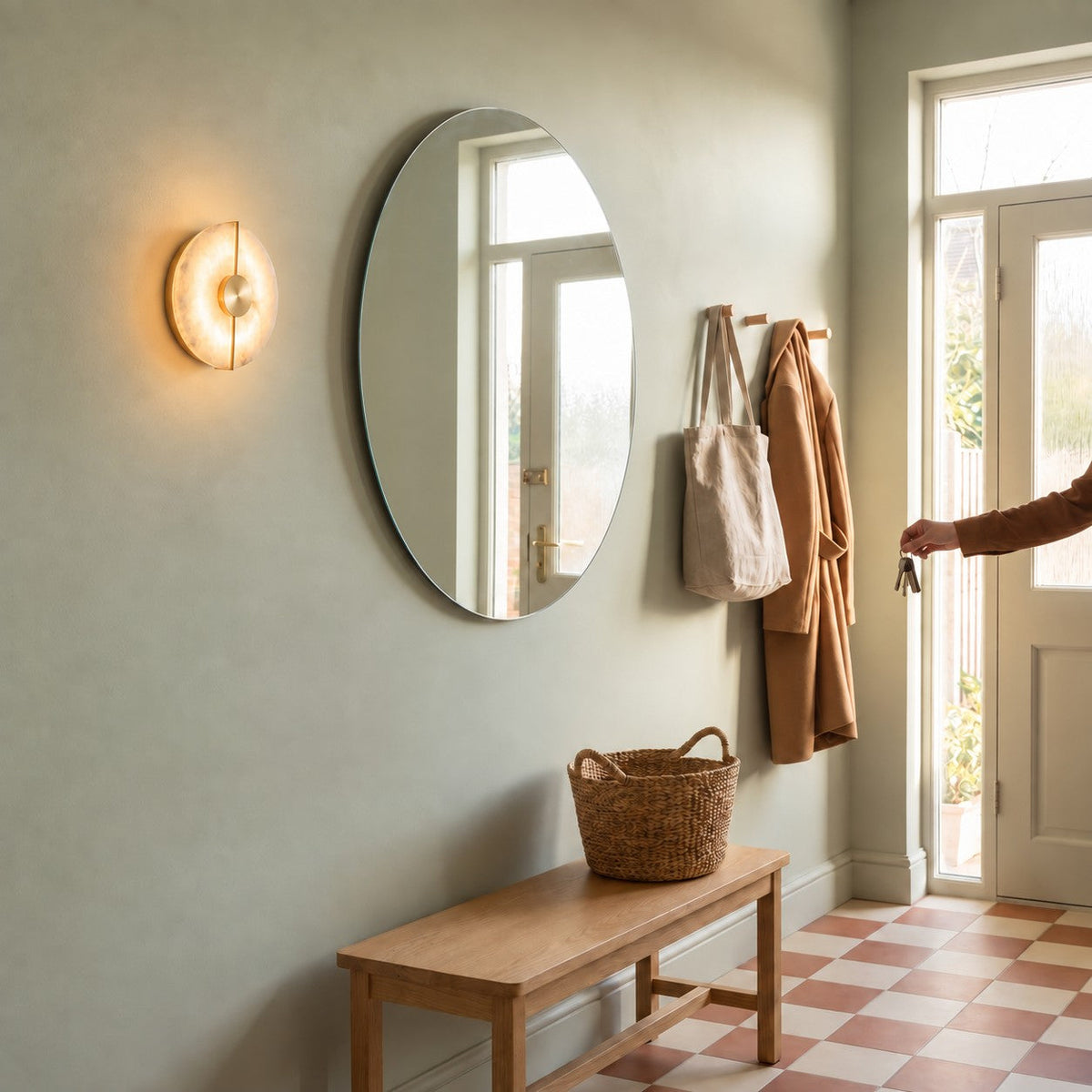 Alabaster Marble Disc Wall Light, 360° Halo – view 11 | BROKLEN