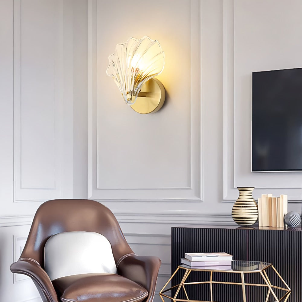 Brass & Glass Shell Wall Light – view 9 | BROKLEN