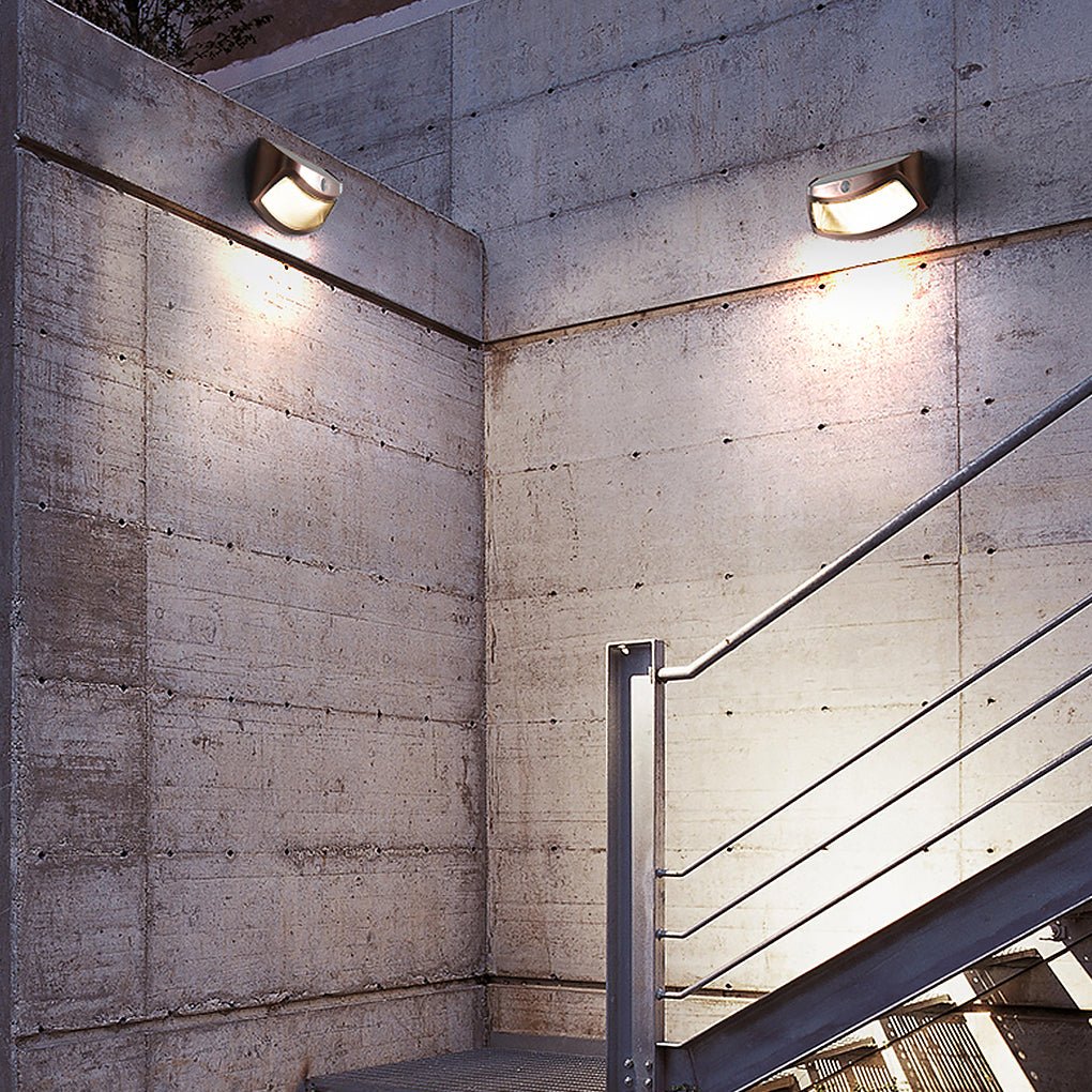 Industrial LED Outdoor Wall Light with Dusk-to-Dawn Sensor – view 9 | BROKLEN