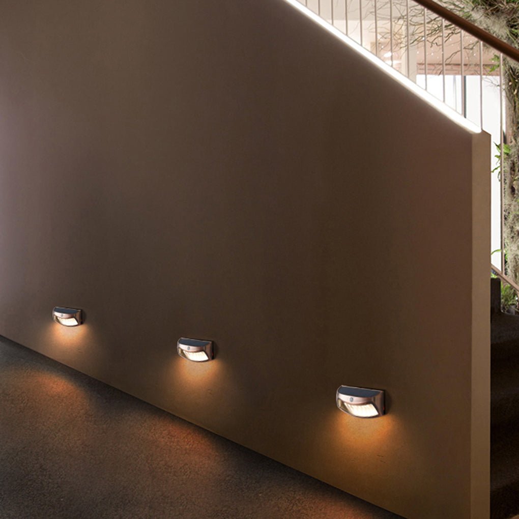 Industrial LED Outdoor Wall Light with Dusk-to-Dawn Sensor – view 10 | BROKLEN