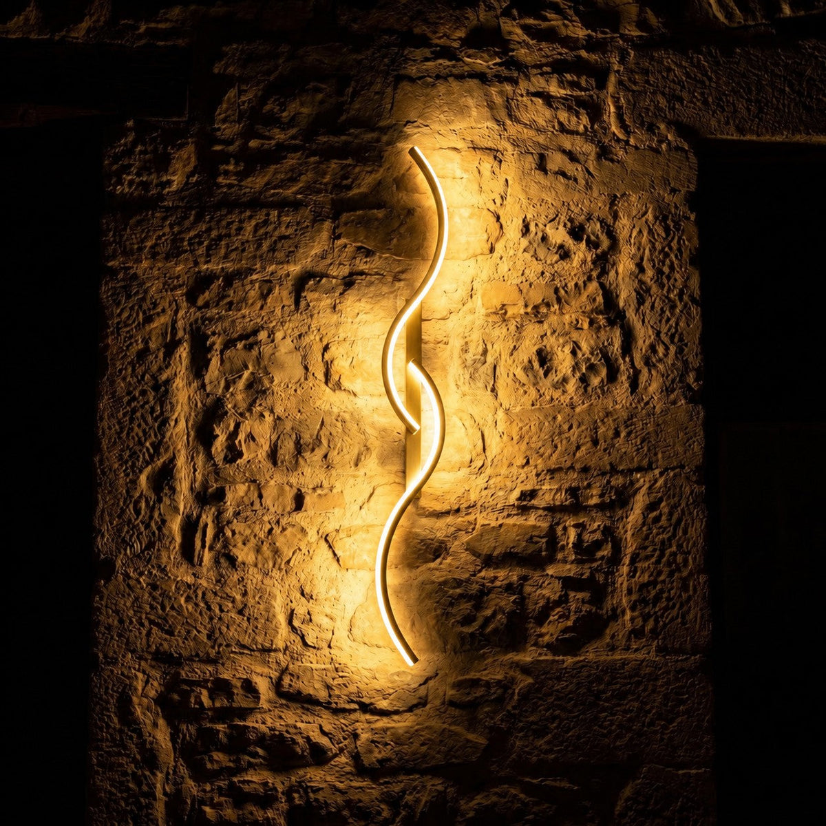 Long LED Wall Light with Remote Control, Modern Design – view 20 | BROKLEN