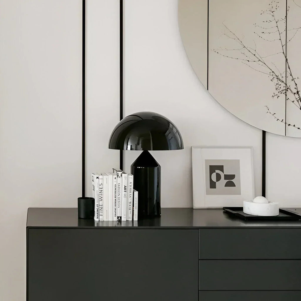 Nordic Sculptural Table Lamp – view 5 | BROKLEN