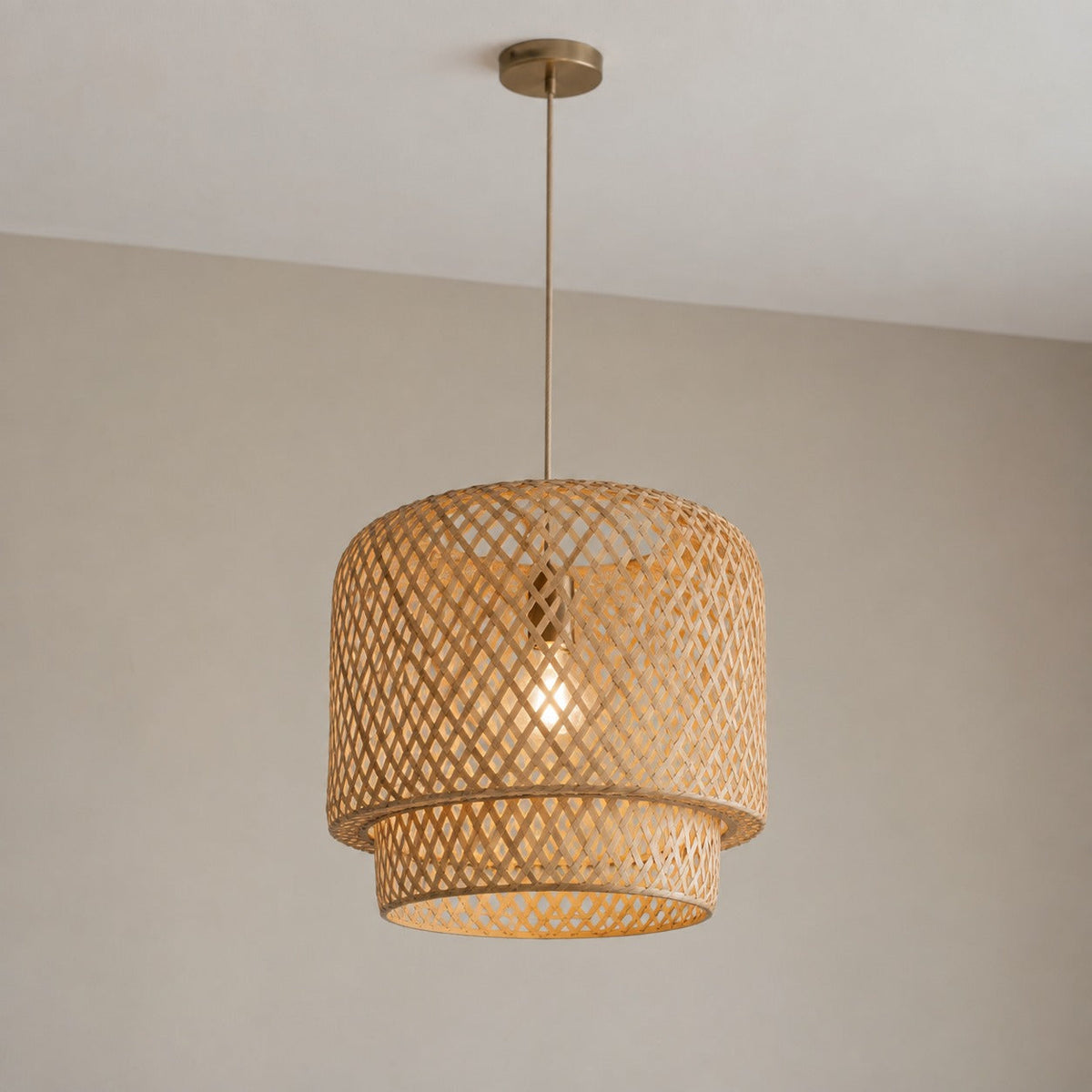 Hand-Woven Bamboo Pendant Light, Ø 30 cm – view 4 | BROKLEN