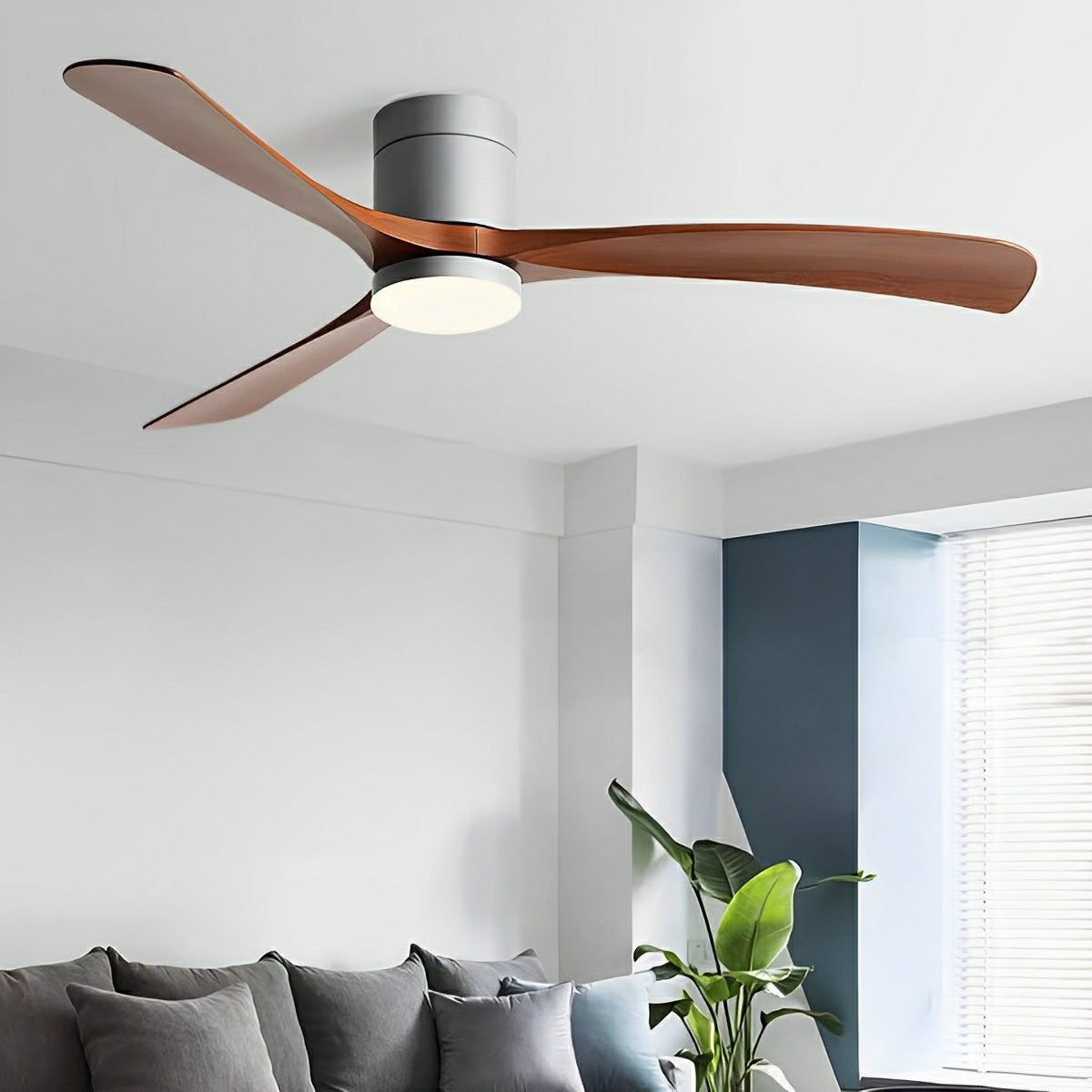 Minimalist Ceiling Fan with LED Light – view 3 | BROKLEN