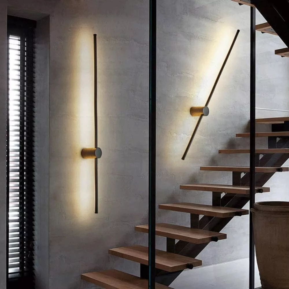 Minimalist Linear LED Outdoor Wall Light – view 5 | BROKLEN