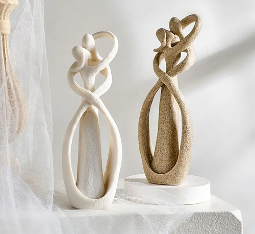 Abstract Embracing Couple Sculpture – view 2 | BROKLEN