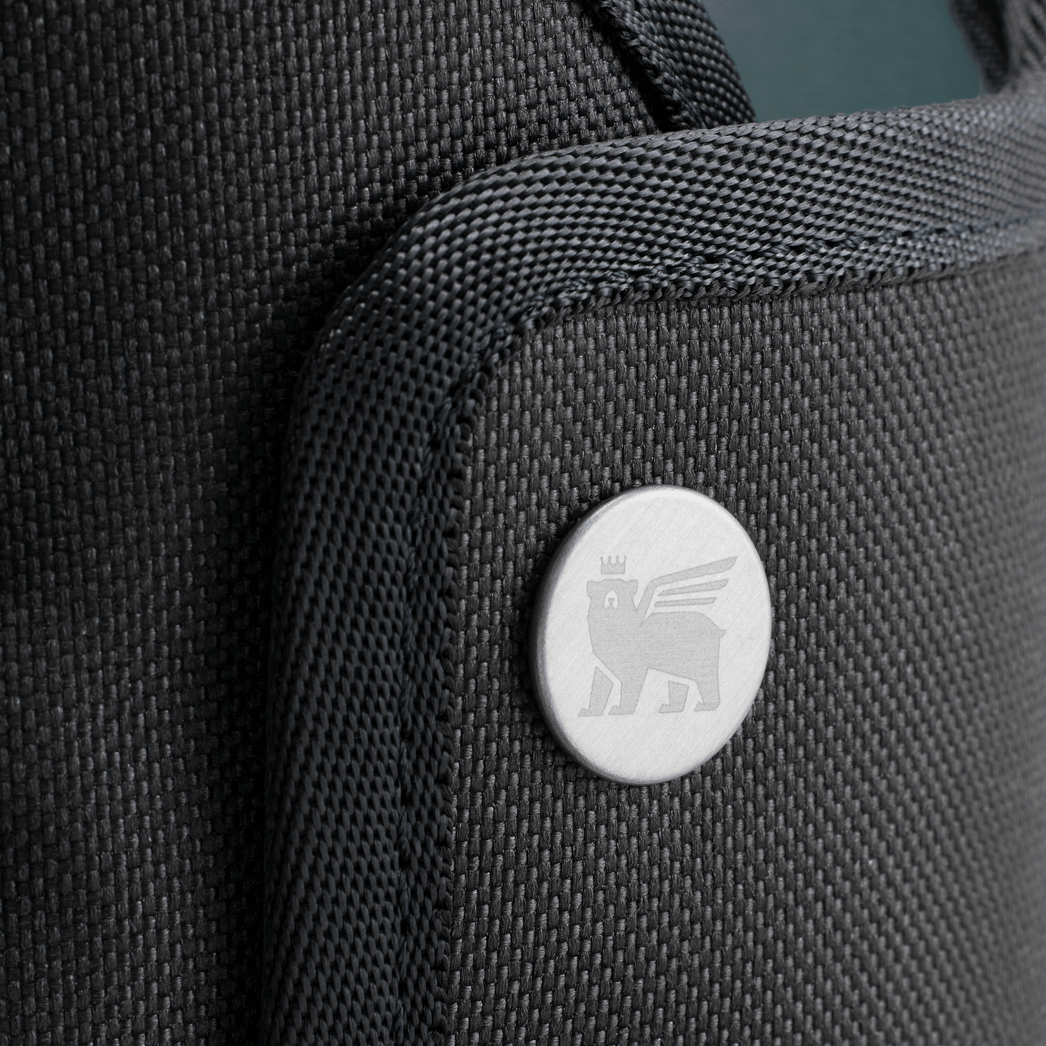 40oz Tumbler Carry-All Bag Lilac Detail - Broklen