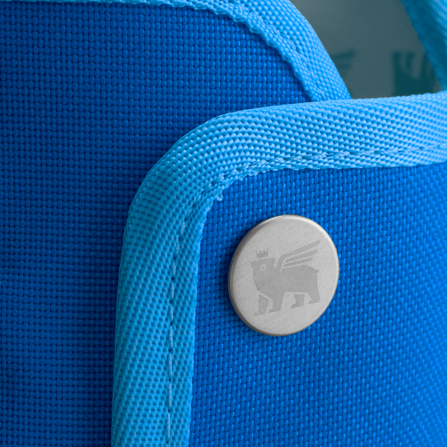 40oz Tumbler Carry-All Bag Azure Detail - Broklen
